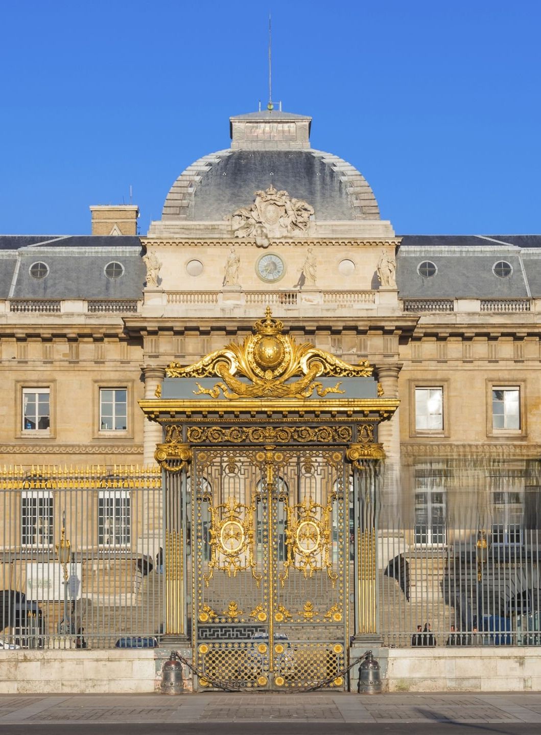 Vieux Palais Clean